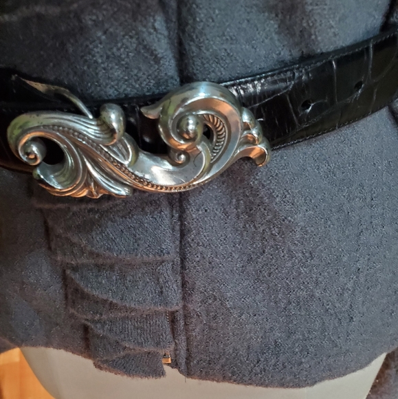 Classic Brighton Leather Belt - Picture 2 of 3